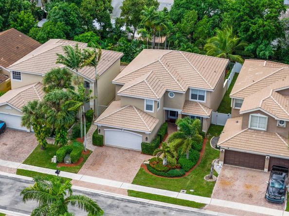 5517 Mainship Drive, Greenacres FL 33463