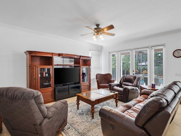 5517 Mainship Drive, Greenacres FL 33463