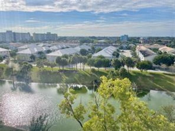 3850 Washington St 810, Hollywood FL 33021