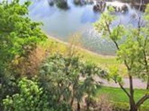 3850 Washington St 810, Hollywood FL 33021