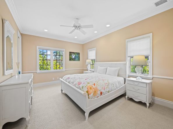 625 Isle Of Palms Dr, Fort Lauderdale FL 33301