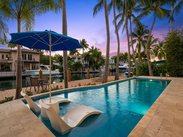 625 Isle Of Palms Dr, Fort Lauderdale FL 33301
