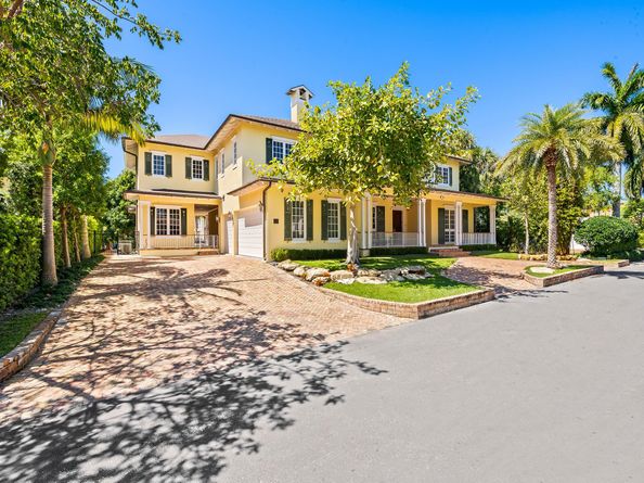 625 Isle Of Palms Dr, Fort Lauderdale FL 33301