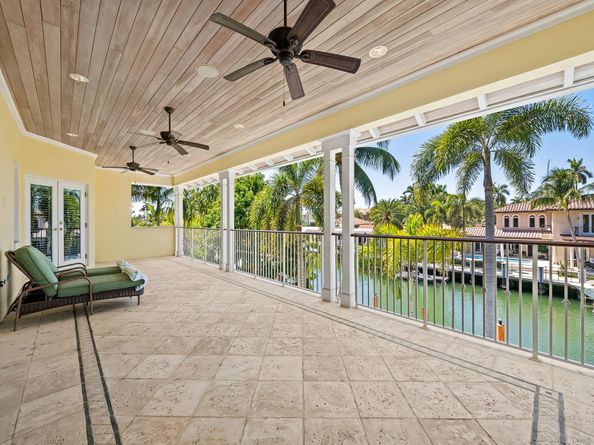 625 Isle Of Palms Dr, Fort Lauderdale FL 33301