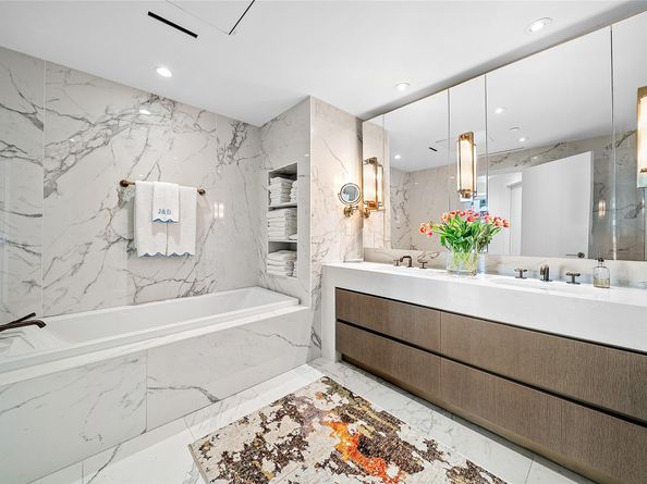 525 N Fort Lauderdale Beach Blvd 1802, Fort Lauderdale FL 33304