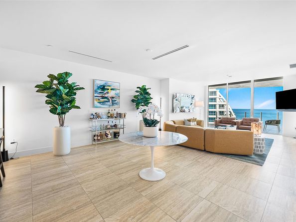 525 N Fort Lauderdale Beach Blvd 1802, Fort Lauderdale FL 33304