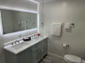 200 NE 56th Street 200, Oakland Park FL 33334