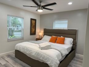 200 NE 56th Street 200, Oakland Park FL 33334