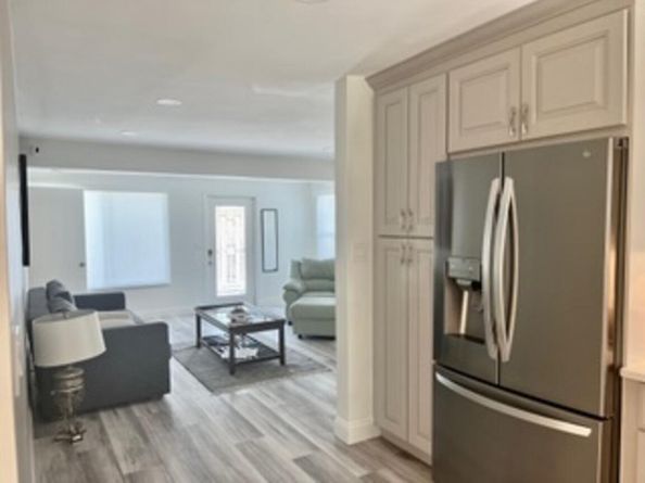 200 NE 56th Street 200, Oakland Park FL 33334