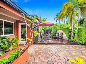 4862 NE 4th Ave, Fort Lauderdale FL 33334