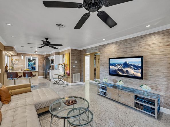 4862 NE 4th Ave, Fort Lauderdale FL 33334