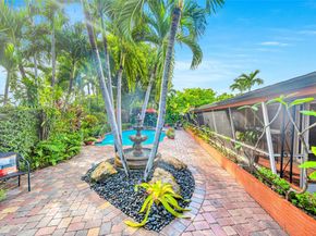 4862 NE 4th Ave, Fort Lauderdale FL 33334