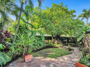 4862 NE 4th Ave, Fort Lauderdale FL 33334