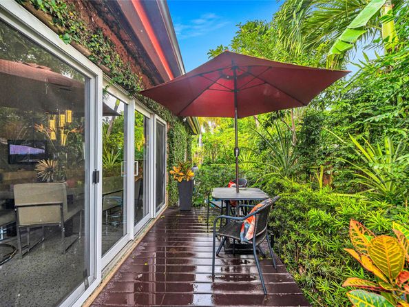 4862 NE 4th Ave, Fort Lauderdale FL 33334