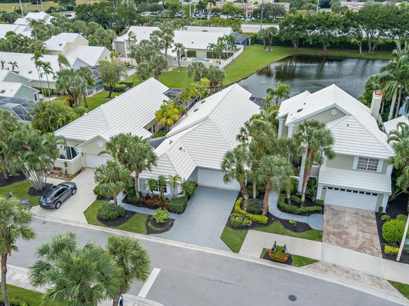 9158 Heathridge Drive, West Palm Beach FL 33411