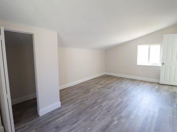 6861 SW 18th St, North Lauderdale FL 33068