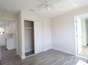 6861 SW 18th St, North Lauderdale FL 33068