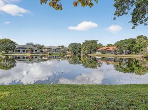 721 E Coco Plum Cir 5, Plantation FL 33324