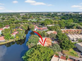 721 E Coco Plum Cir 5, Plantation FL 33324