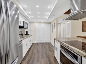 721 E Coco Plum Cir 5, Plantation FL 33324