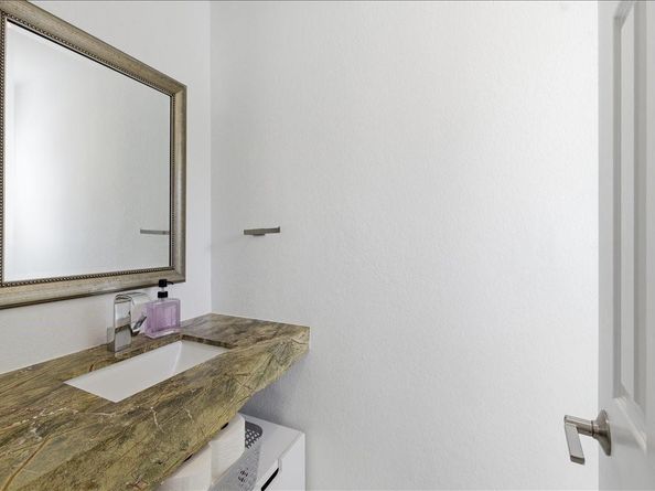 3370 Beau Rivage Dr 2X, Pompano Beach FL 33064