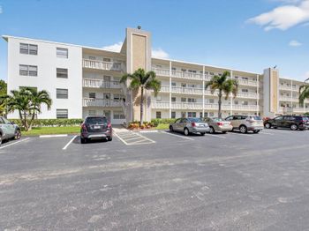 4054 Rexford C