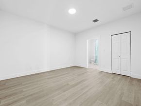 2810 NW 7th Street, Fort Lauderdale FL 33311
