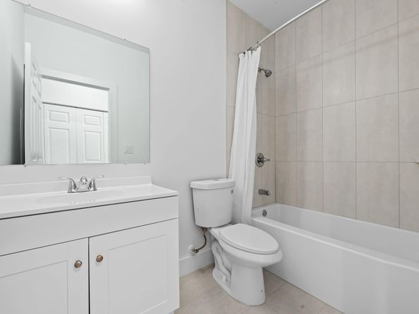 2810 NW 7th Street, Fort Lauderdale FL 33311