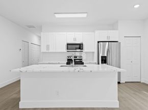 2810 NW 7th Street, Fort Lauderdale FL 33311