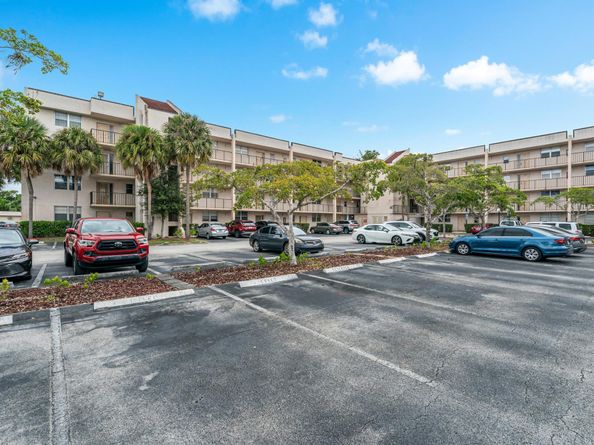 2551 Aragon Blvd 406, Sunrise FL 33322