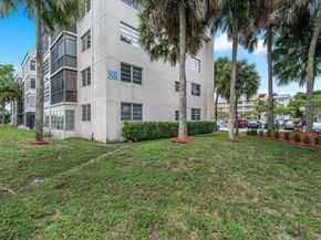 2551 Aragon Blvd 406, Sunrise FL 33322