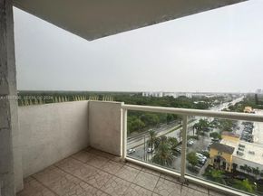 13499 Biscayne Boulevard 1205, North Miami FL 33181
