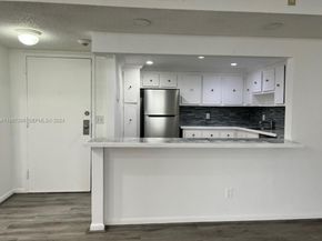 13499 Biscayne Boulevard 1205, North Miami FL 33181