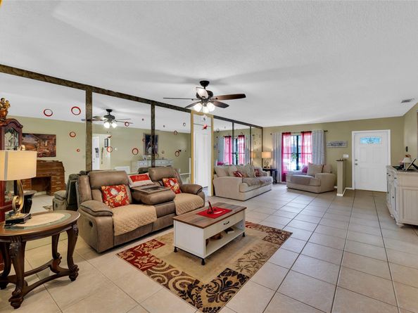 9802 NW 75th Ct, Tamarac FL 33321