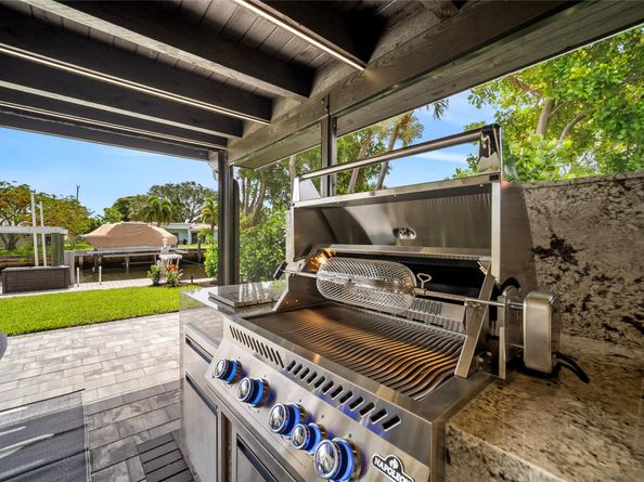 258 SE 3rd ter, Pompano Beach FL 33060