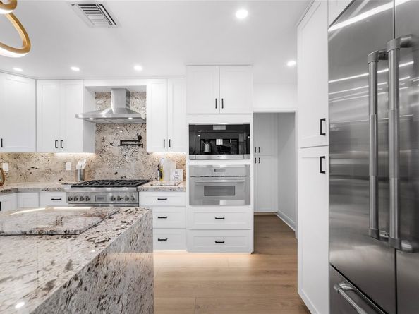 258 SE 3rd ter, Pompano Beach FL 33060