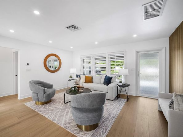 258 SE 3rd ter, Pompano Beach FL 33060