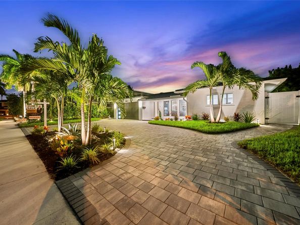 258 SE 3rd ter, Pompano Beach FL 33060