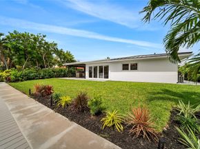 258 SE 3rd ter, Pompano Beach FL 33060