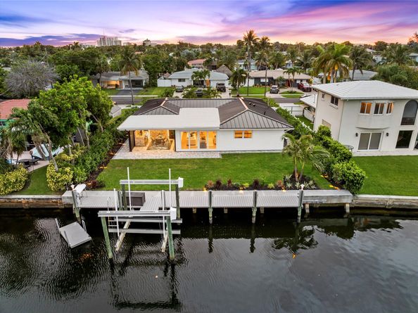 258 SE 3rd ter, Pompano Beach FL 33060