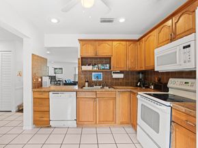 12970 Dartford Trail 6, Wellington FL 33414