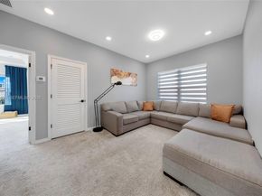 2454 Primrose Place, Oakland Park FL 33309
