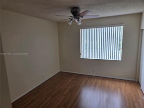 47 Simonton Circle, Weston FL 33326