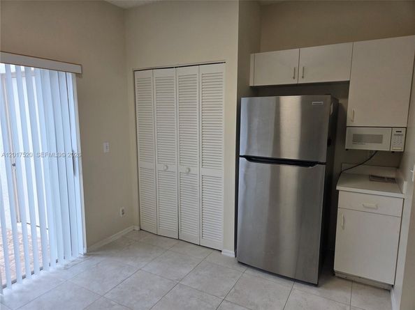 47 Simonton Circle, Weston FL 33326