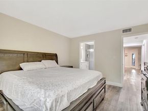 2445 NW 33rd Street 1410, Oakland Park FL 33309