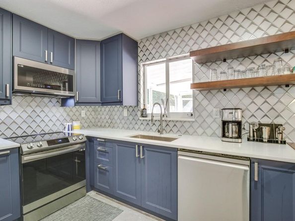 3530 NE 13th Avenue, Oakland Park FL 33334