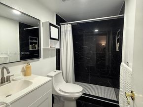 7605 W Atlantic Boulevard 207, Margate FL 33063