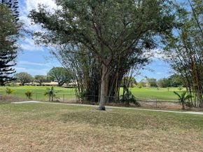 4000 N Hills Drive 32, Hollywood FL 33021