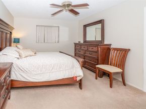 4000 NW 44th Ave 208, Lauderdale Lakes FL 33319