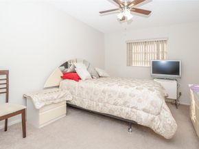 4000 NW 44th Ave 208, Lauderdale Lakes FL 33319